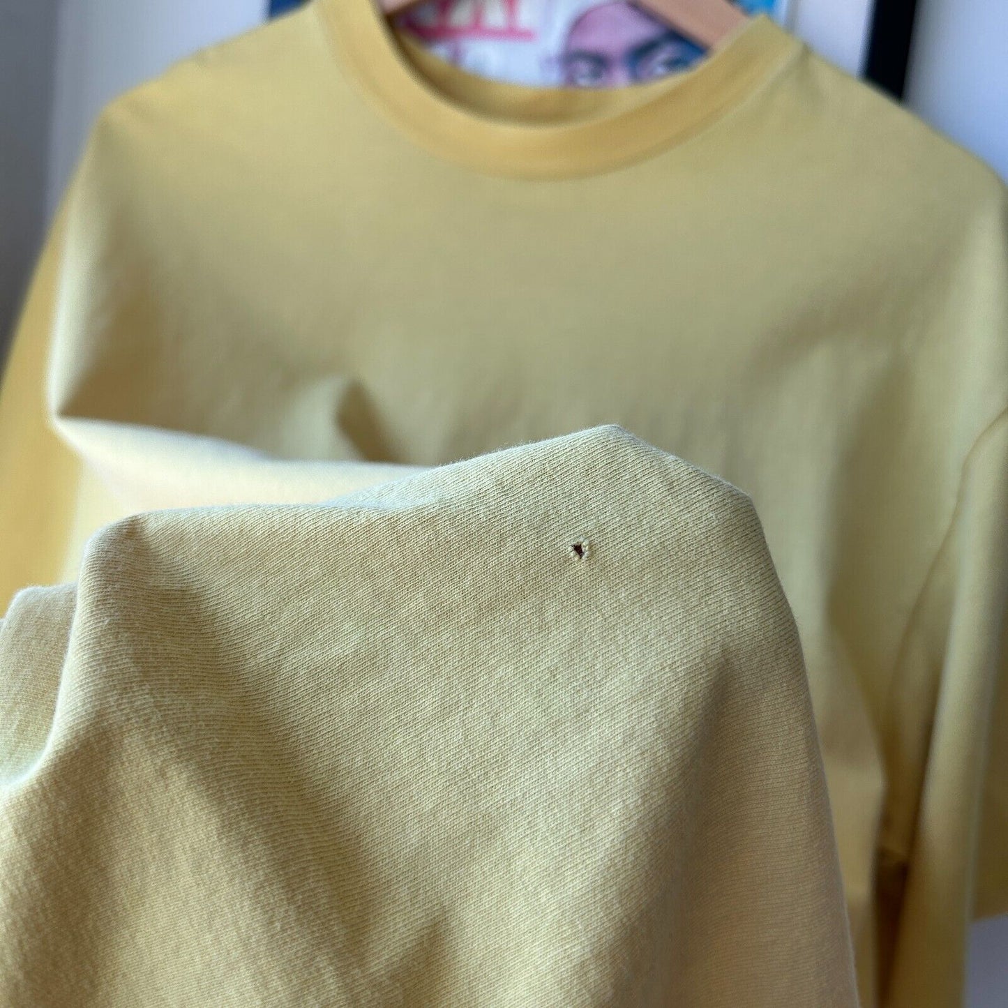 VINTAGE 90s | Nike Sm Swoosh Yellow T-Shirt sz M