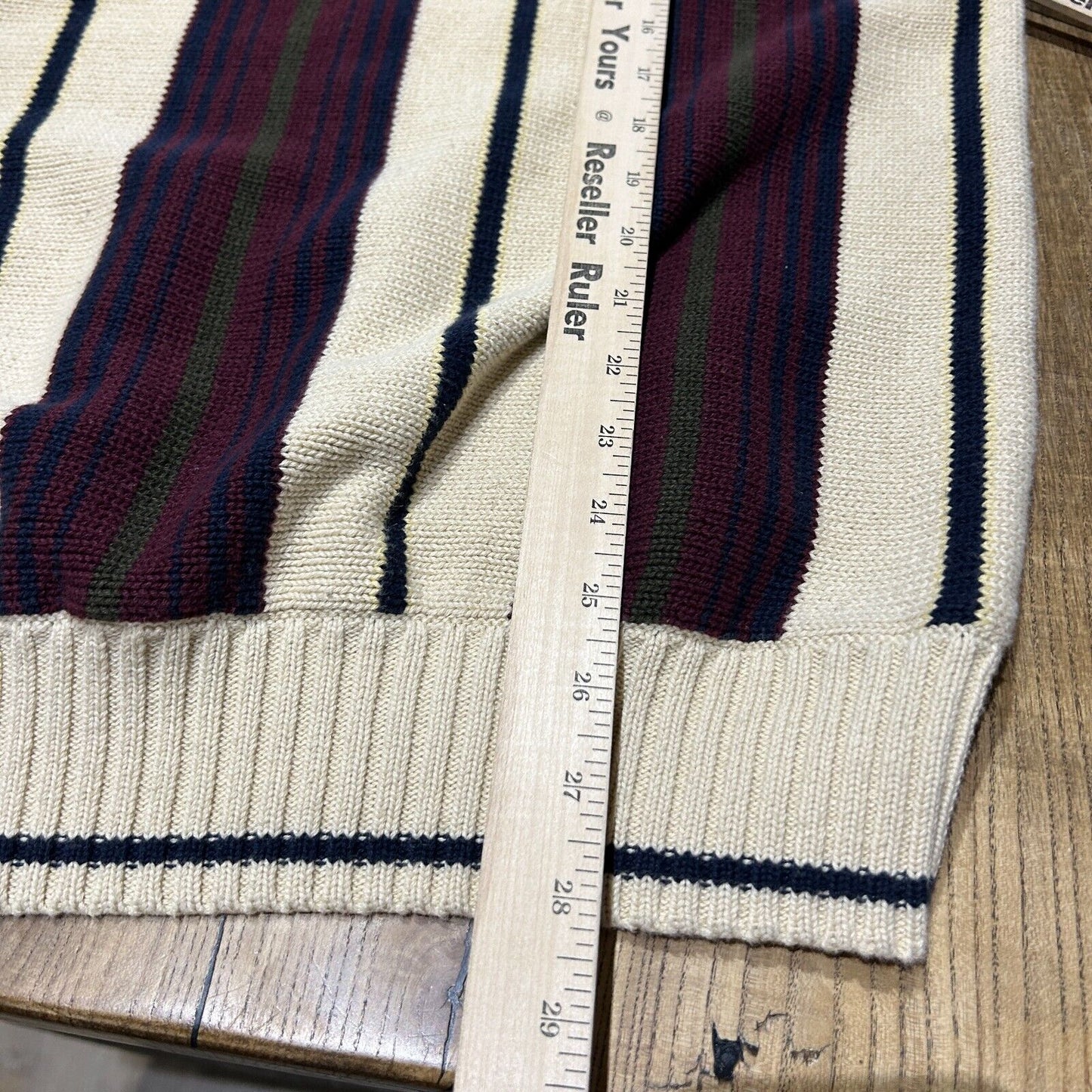 VINTAGE | Gant Vertical Striped Cricket Knit V Neck Sweater sz L