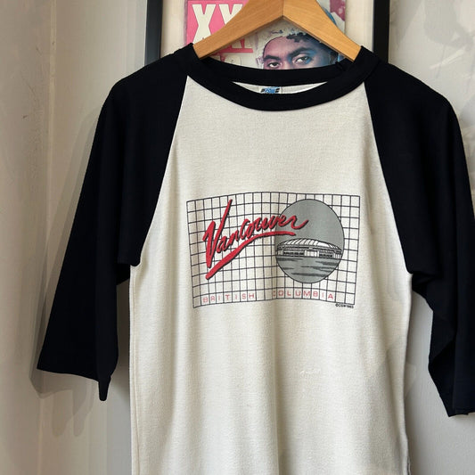 VINTAGE 80s | Vancouver British Columbia Raglan T-Shirt sz S