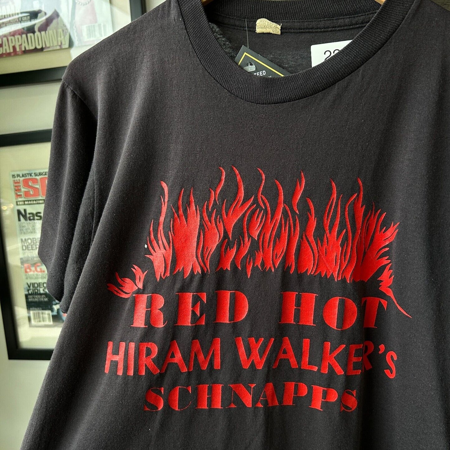 VINTAGE 90s | Red Hot Schnapps Liquor T-Shirt sz M Adult