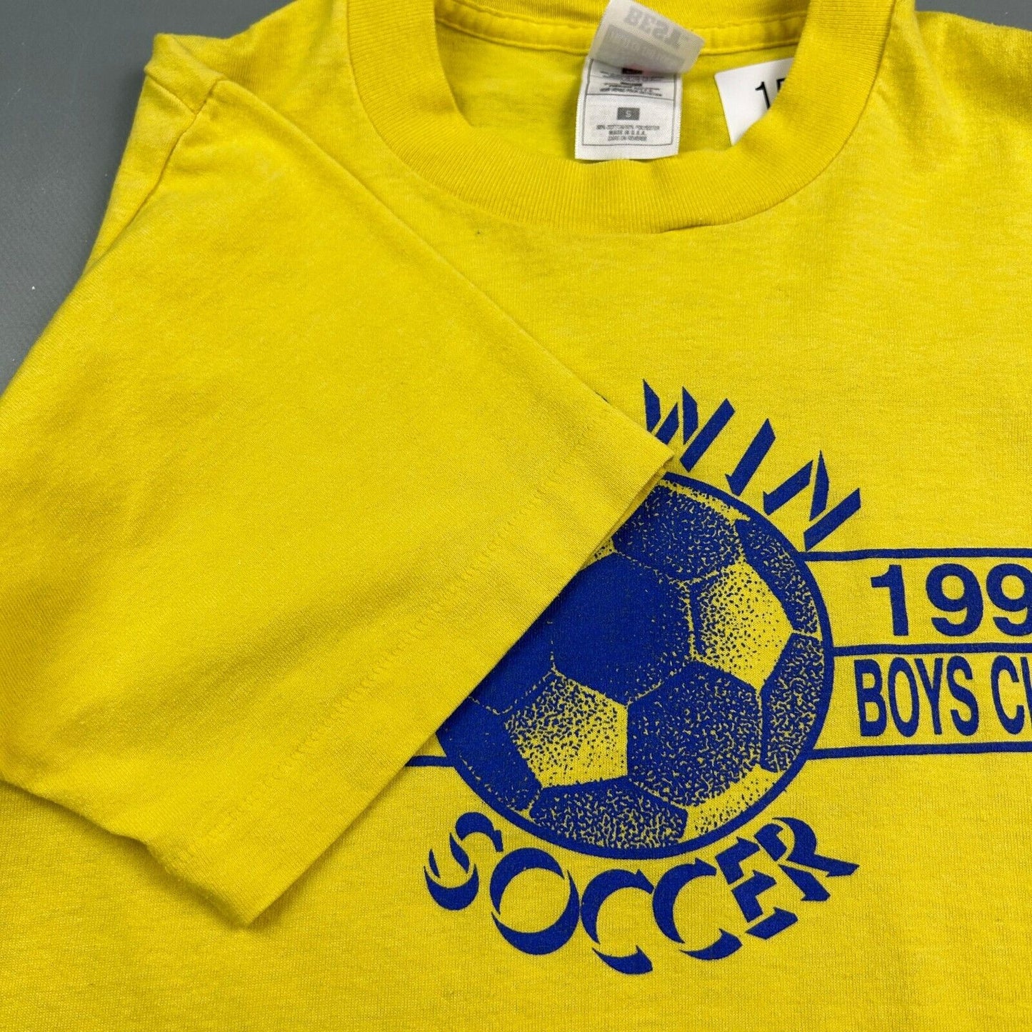 VINTAGE 90s | Norwin Soccer Boys Clinic Yellow T-Shirt sz XS Men Adult