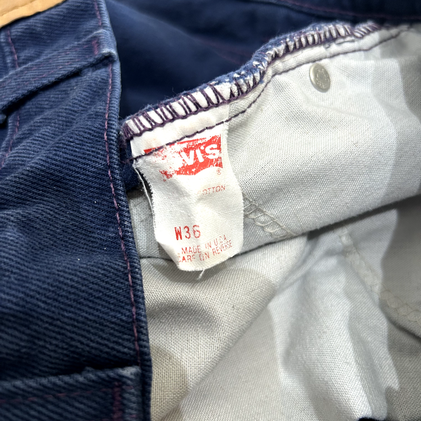 VINTAGE | 1990s Levis Navy Blue Jean Shorts sz W34 Made In USA