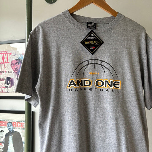 VINTAGE 90s | AND ONE Basketball Grey T-Shirt sz S-M Adult