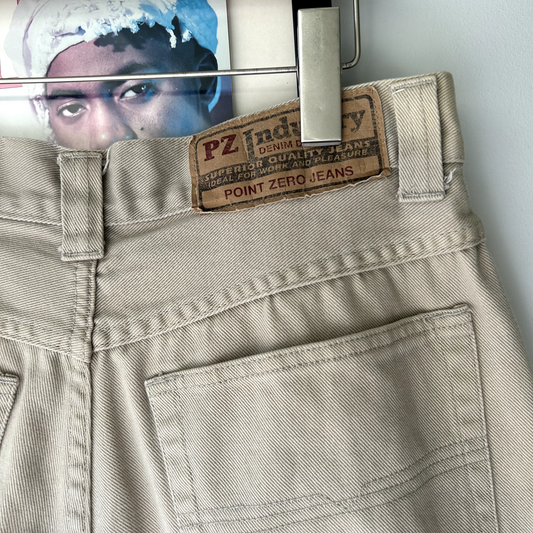 VINTAGE | 1990s Point Zero Beige Jean Shorts sz W30