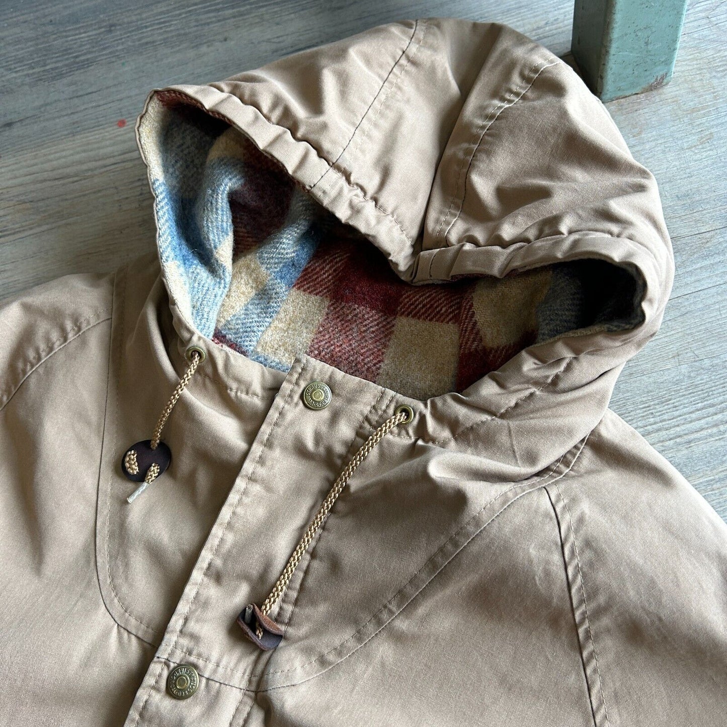 VINTAGE | Levis Plaid Lined Hooded Trench Jacket sz M Adult