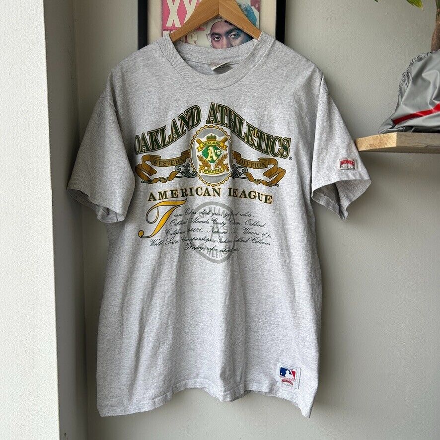 VINTAGE 90s | Oakland A's Athletics Baseball Nutmeg T-Shirt sz XL