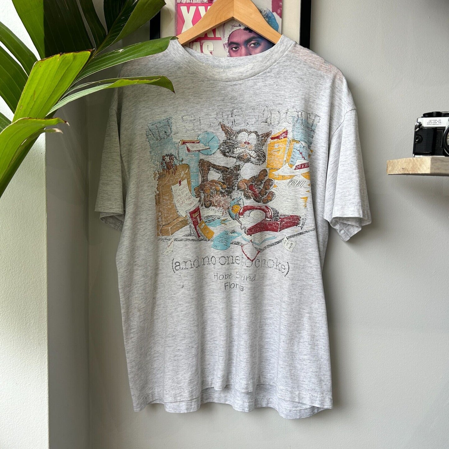 VINTAGE 90s | All Stressed Out & No One To Choke! Cat T-Shirt sz L Adult