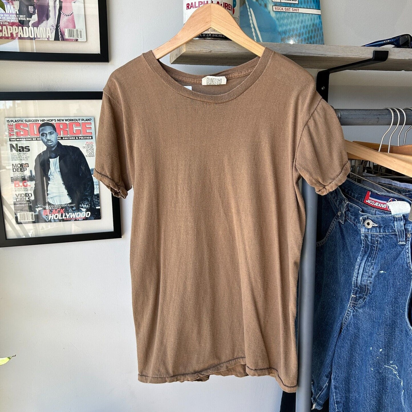 VINTAGE 90s | Blank Brown T-Shirt sz M Adult