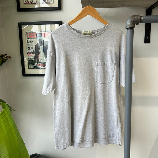 VINTAGE | Eddie Bauer Blank Grey Pocket T-Shirt sz L Adult