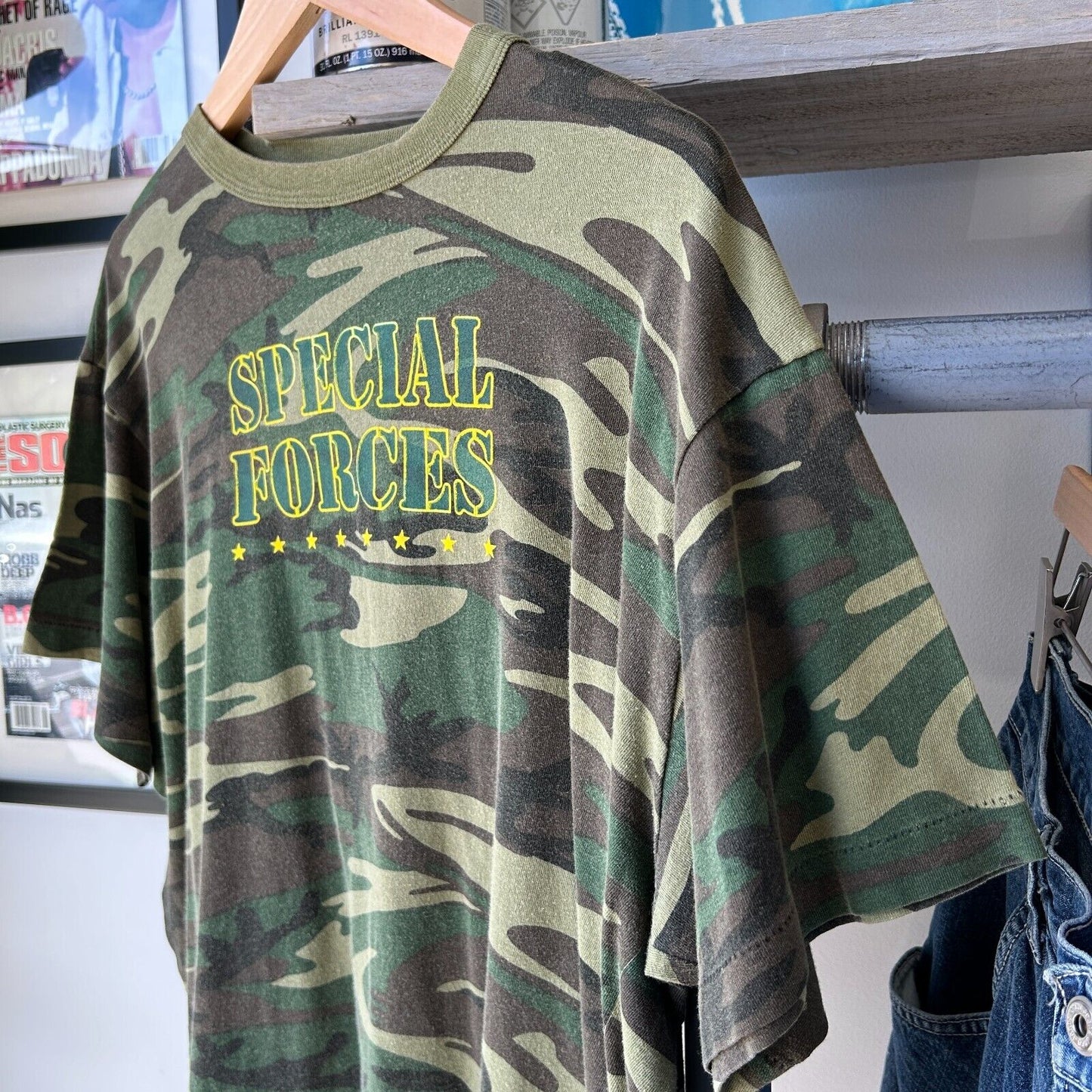 VINTAGE 90s | Special Forces Camouflage T-Shirt sz XL Adult