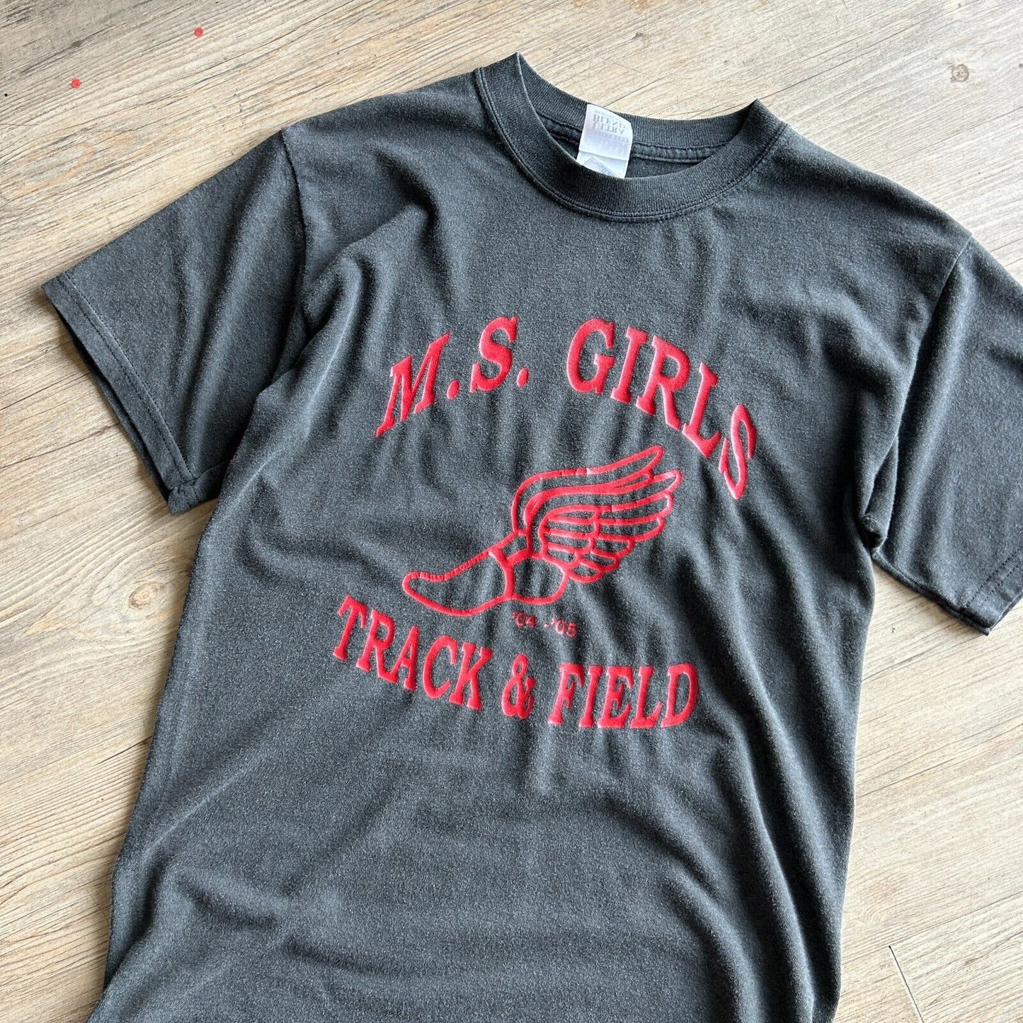 VINTAGE | M.S Girls Track & Field Faded Black T-Shirt sz S