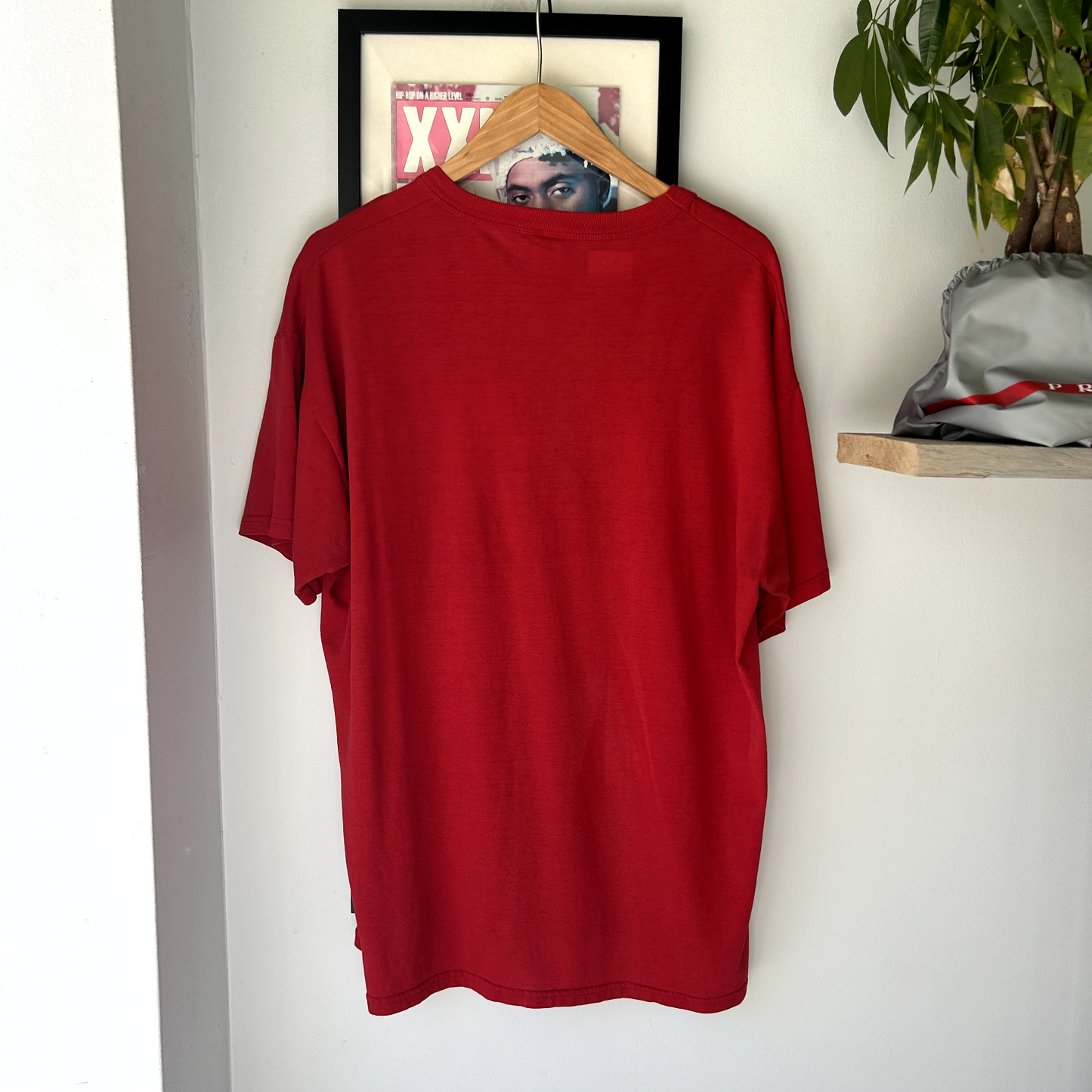 Vintage 1990s Wells X-Country Red Collegiate Graphic T-Shirt sz L Adult