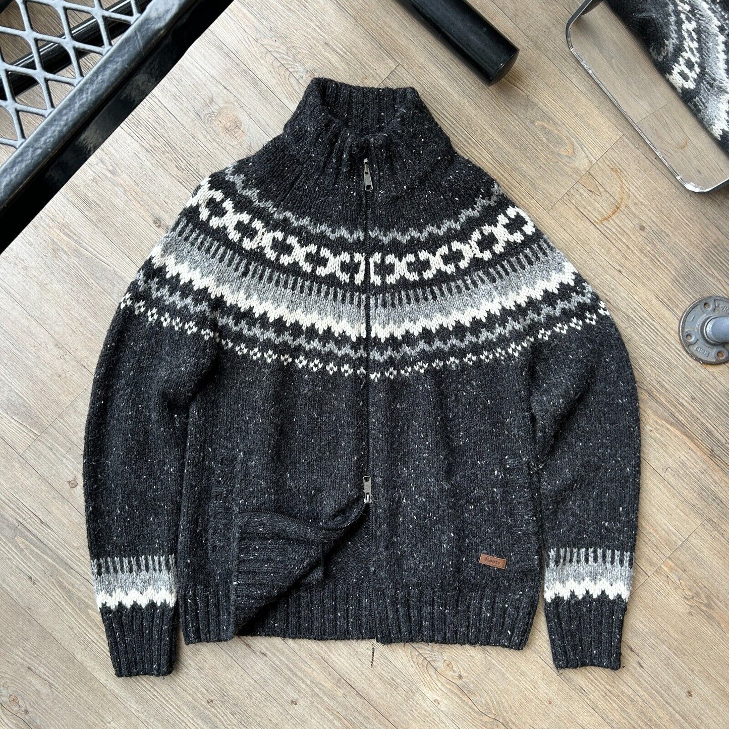 VINTAGE | Roots Canada Alpaca Wool Zip Up Knit Sweater sz L