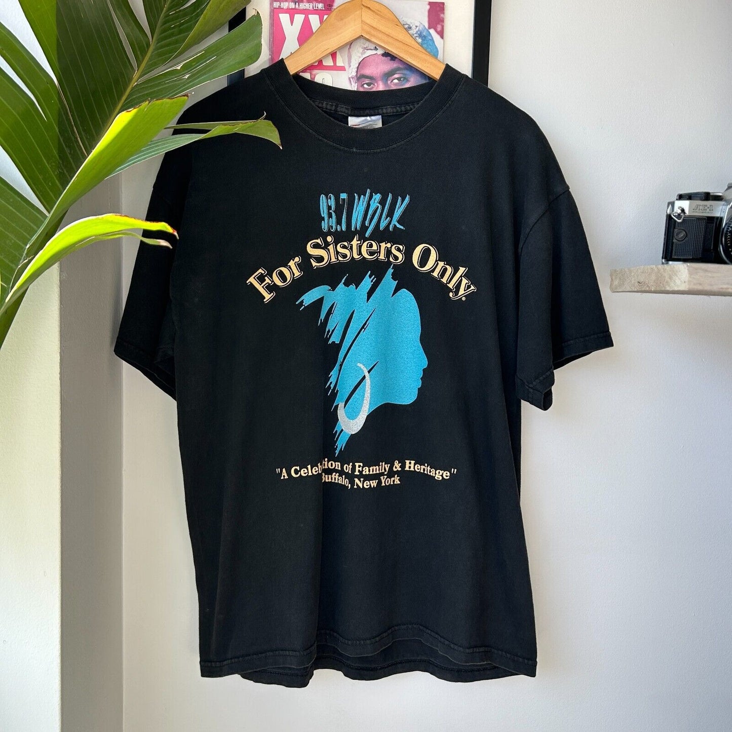 VINTAGE 90s | 93.7 WBLK Radio For Sisters Only T-Shirt sz L Adult