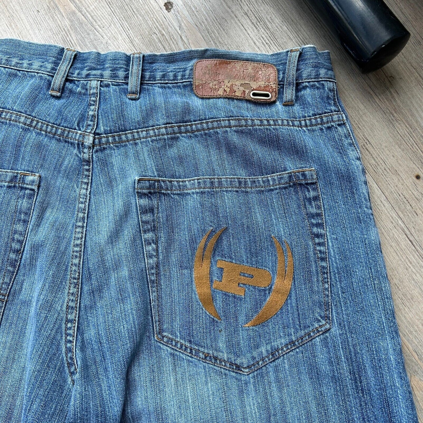 VINTAGE | Phat Farm Baggy Jean Shorts sz W40