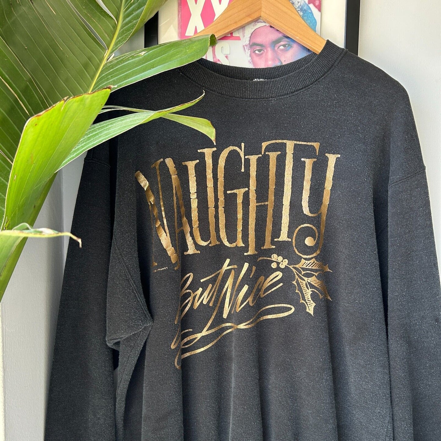 VINTAGE 80s | Naughty But Nice Gold Font Crew Sweater sz L Adult