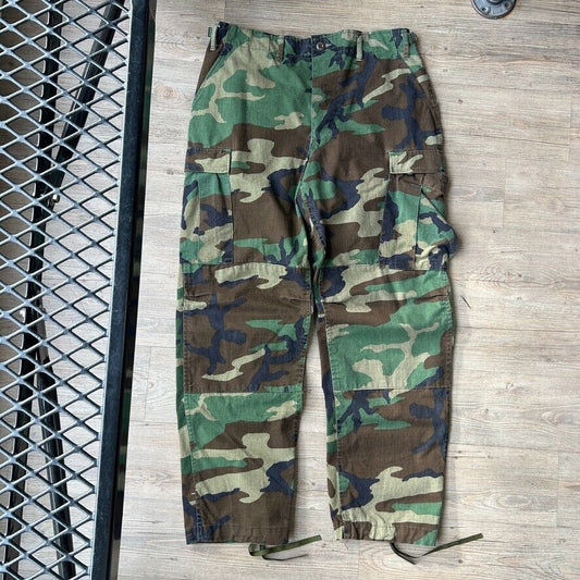 VINTAGE | Army Military Fatigue Camo Cargo Pants sz M-Reg W34 L30