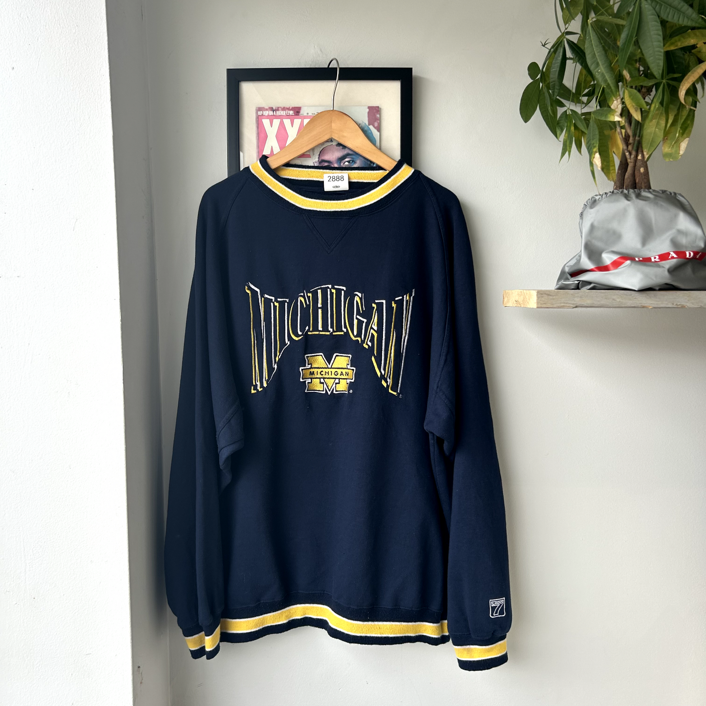 VINTAGE 90s | University Of Michigan Wolverines Crewneck Sweater sz XXL