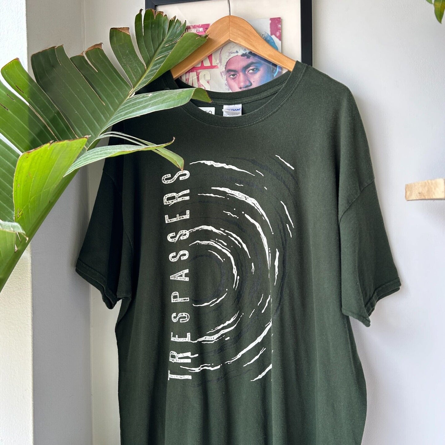 VINTAGE | Trespassers Swirl T-Shirt sz XXL