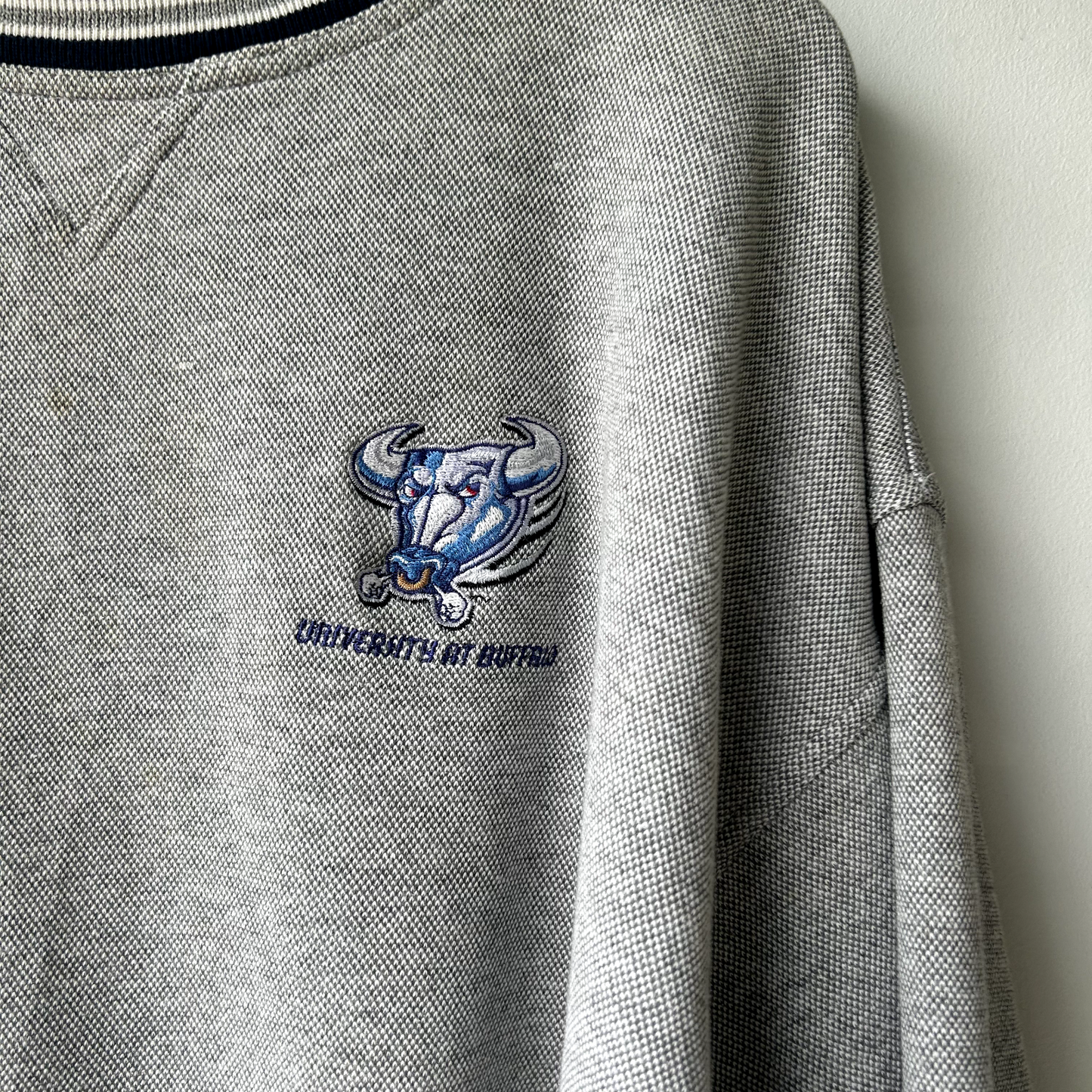 VINTAGE 90s | University Of Buffalo Collegiate Crewneck Sweater sz XL