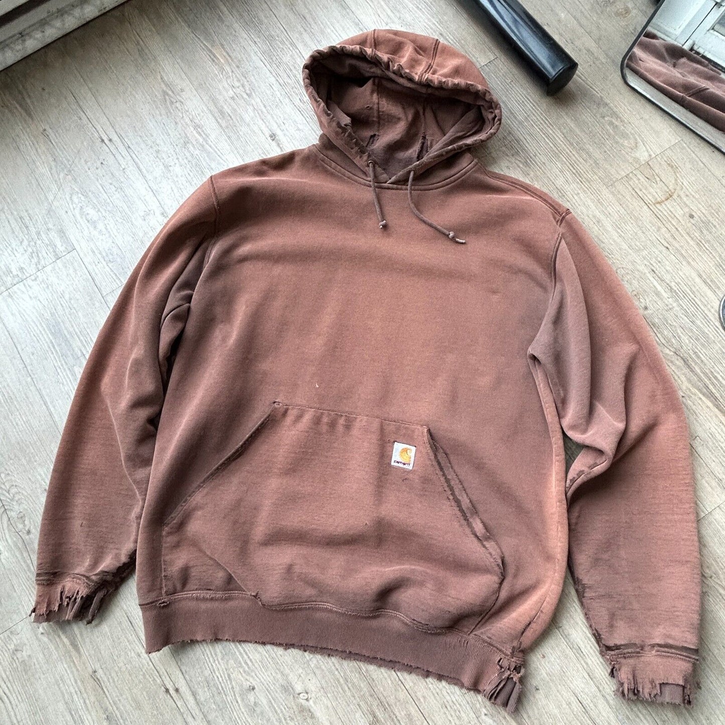 VINTAGE | Carhartt Sun Faded Thrashed Brown Hoodie Sweater sz L