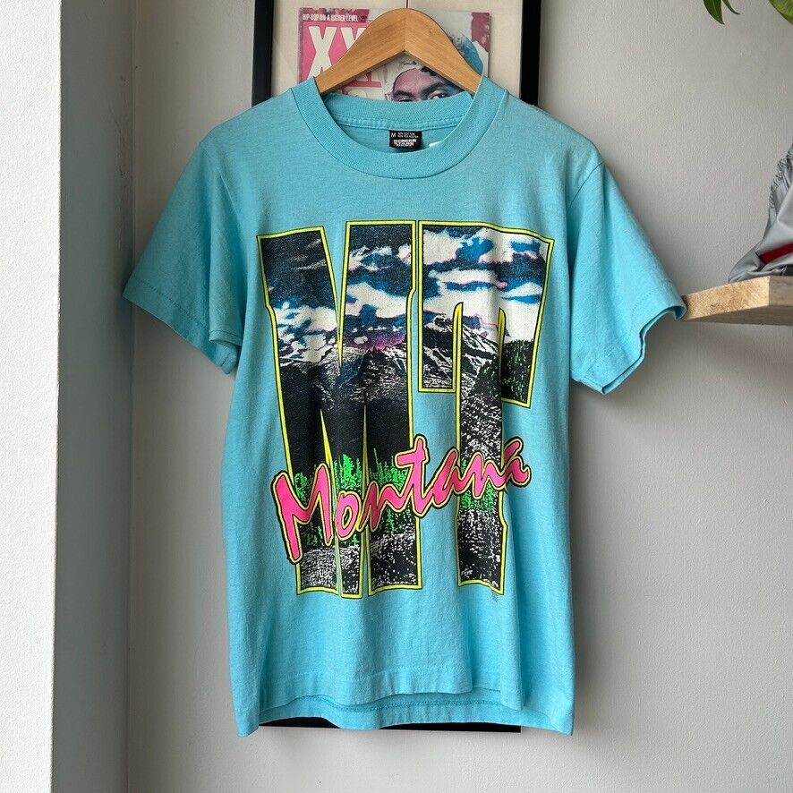 VINTAGE 90s | Montana Nature Letter Block T-Shirt sz S-M