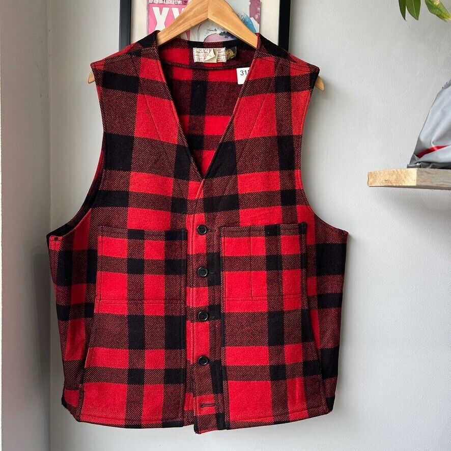 VINTAGE | CC Filson Red Buffalo Plaid Wool Mackinaw Vest Jacket sz XL