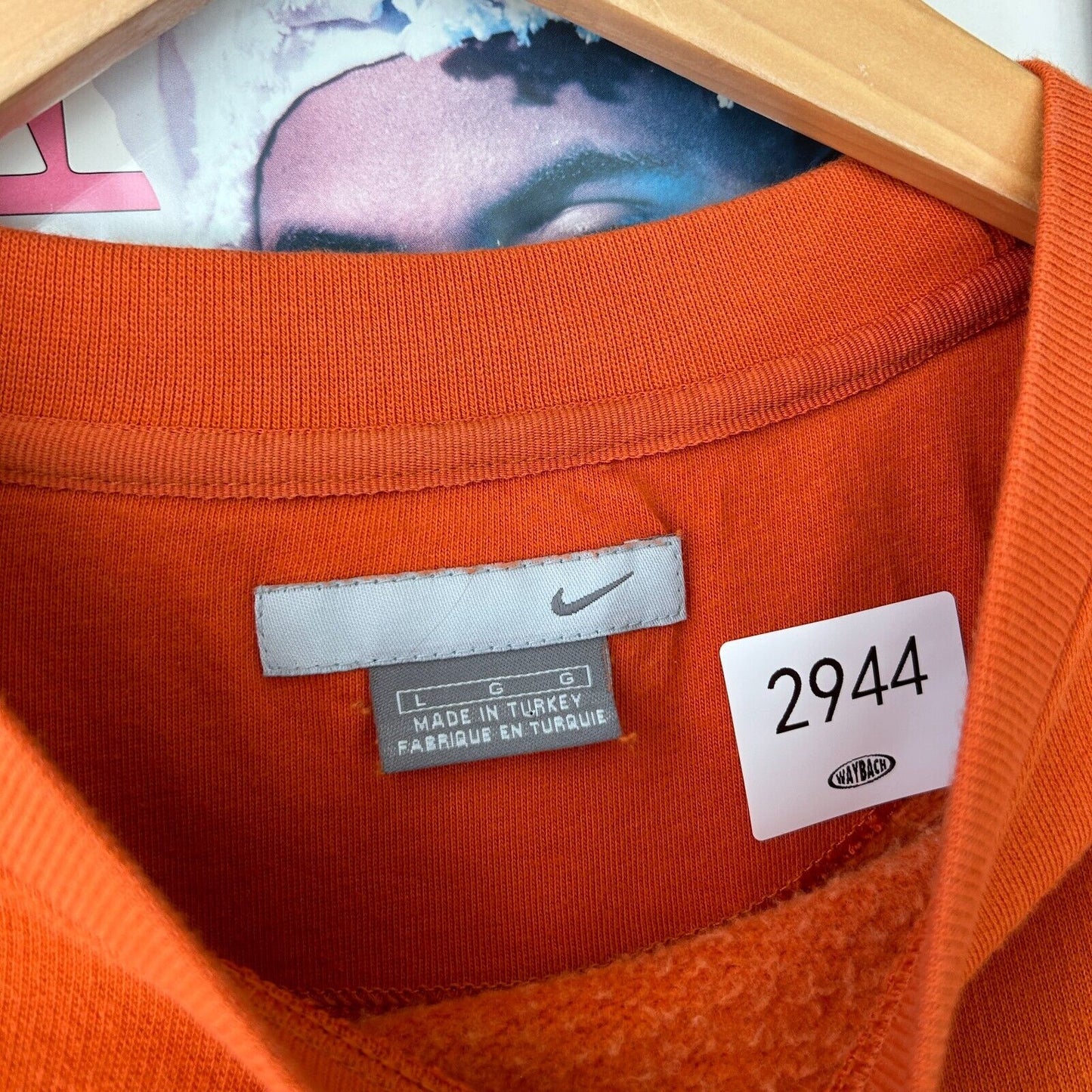 VINTAGE | Nike Sm Swoosh Orange Crewneck Sweater sz L