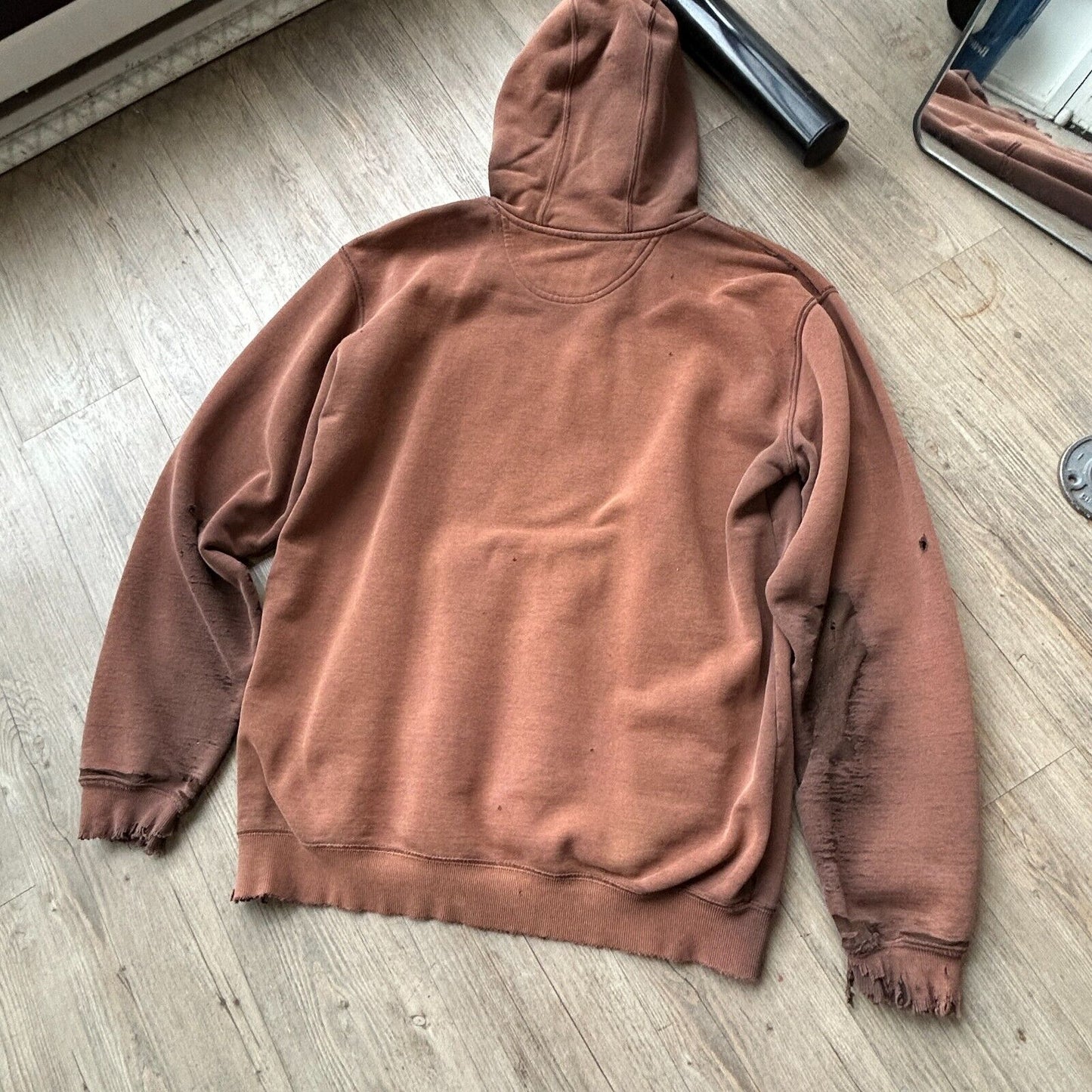 VINTAGE | Carhartt Sun Faded Thrashed Brown Hoodie Sweater sz L