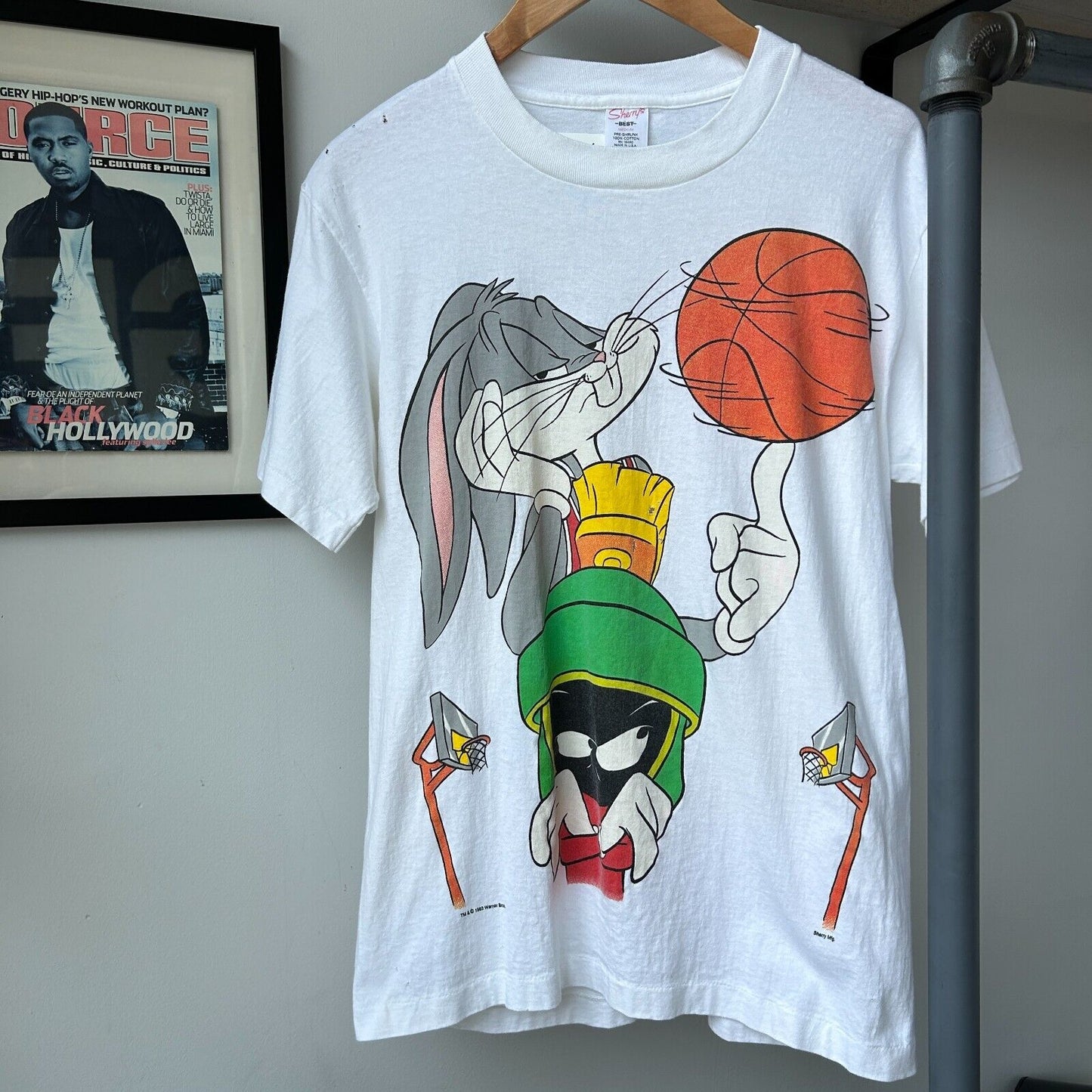 VINTAGE 90s | Bugs Bunny & Marvin Basketball Cartoon T-Shirt sz M