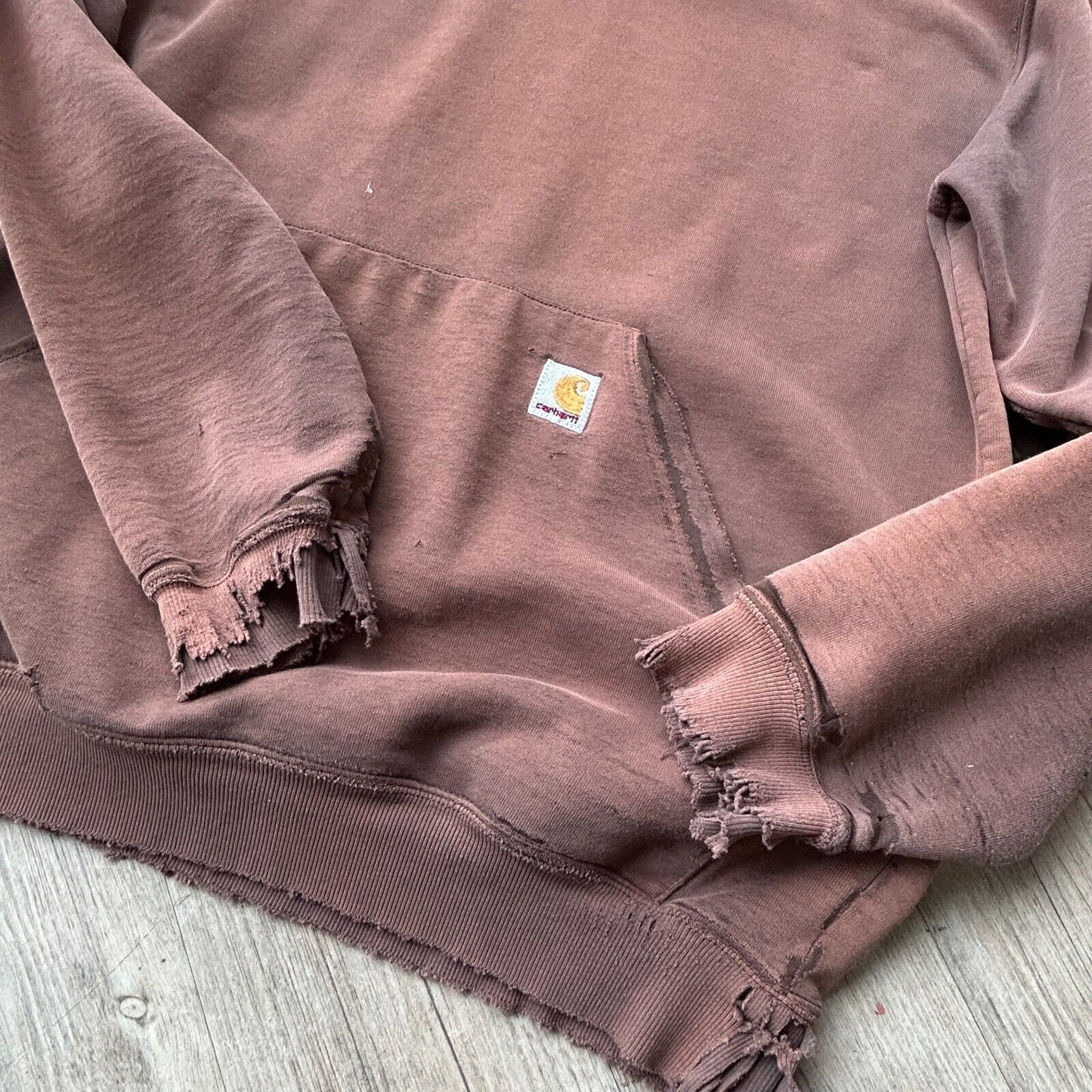 VINTAGE | Carhartt Sun Faded Thrashed Brown Hoodie Sweater sz L