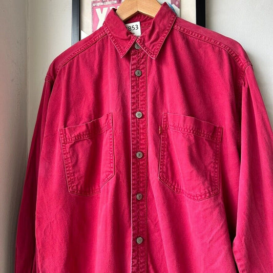 VINTAGE | LEVIS Red Tab Denim Button Down Shirt sz M