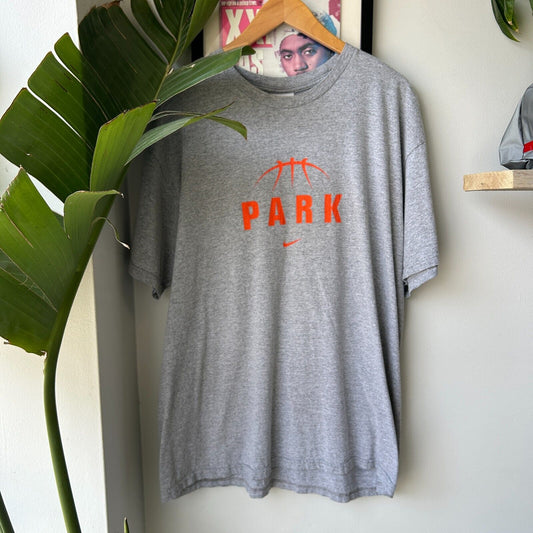 VINTAGE | Team NIKE Park Mid Swoosh Grey T-Shirt sz XL