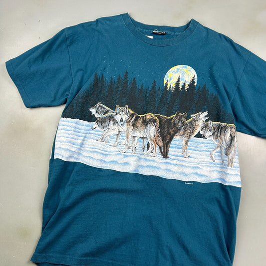 VINTAGE 90s | Habitat Winter Wolves Nature Wrap Print T-Shirt sz L Adult