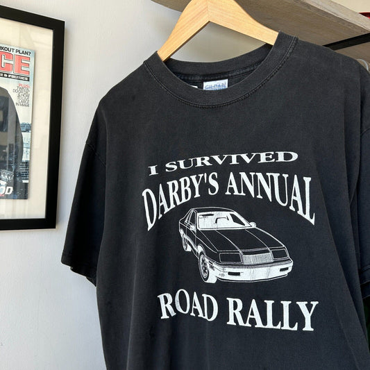 VINTAGE | I Survived Darby's Road Rally Faded Car T-Shirt sz L