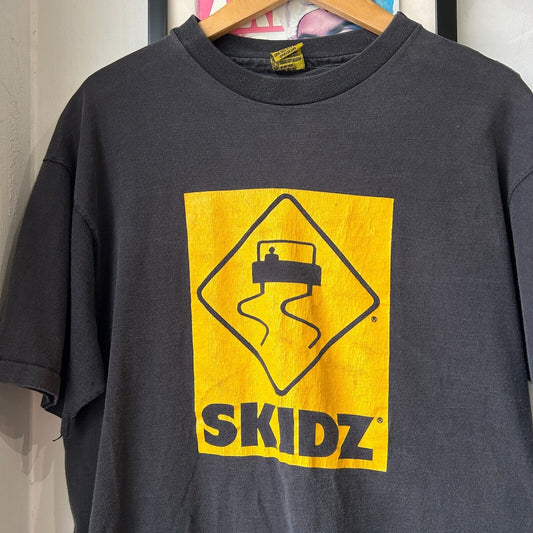 VINTAGE 90s | SKIDZ Warning Black T-Shirt sz L