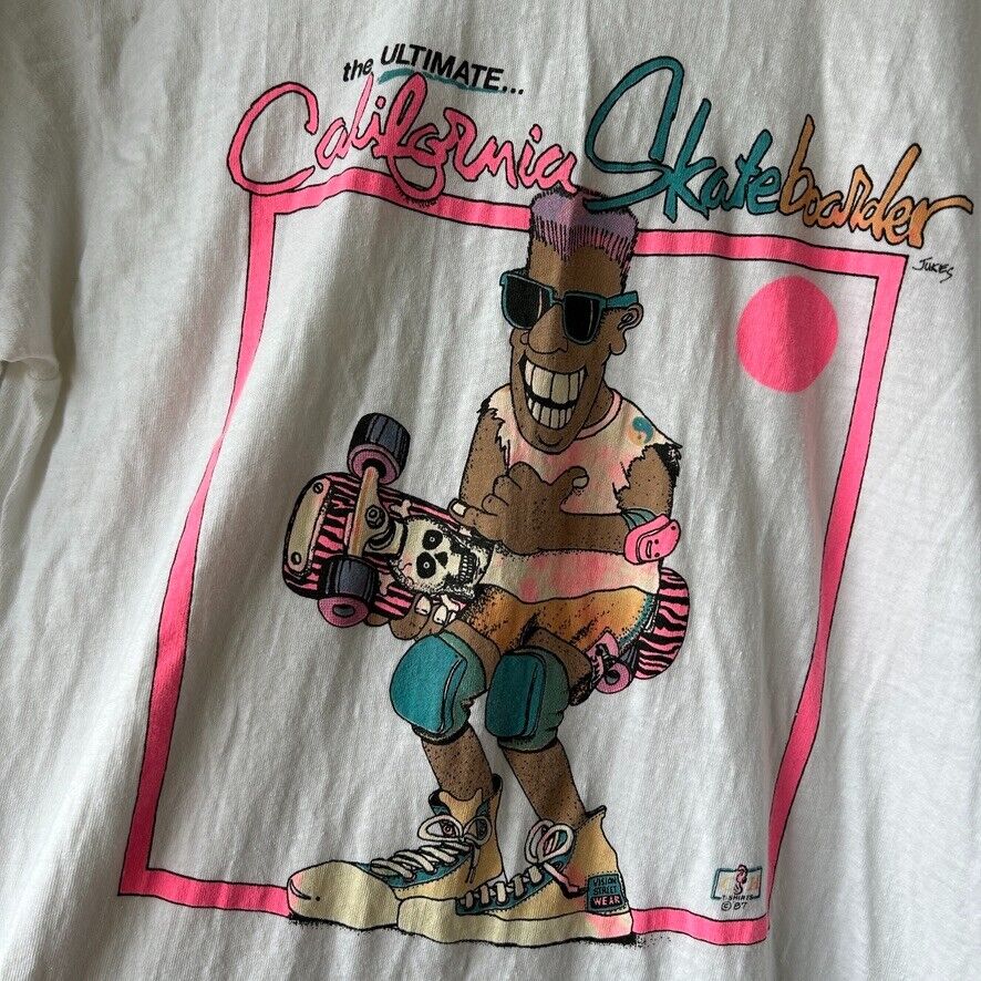 VINTAGE 80s | Ultimate California Skateboarder Cartoon T-Shirt sz S