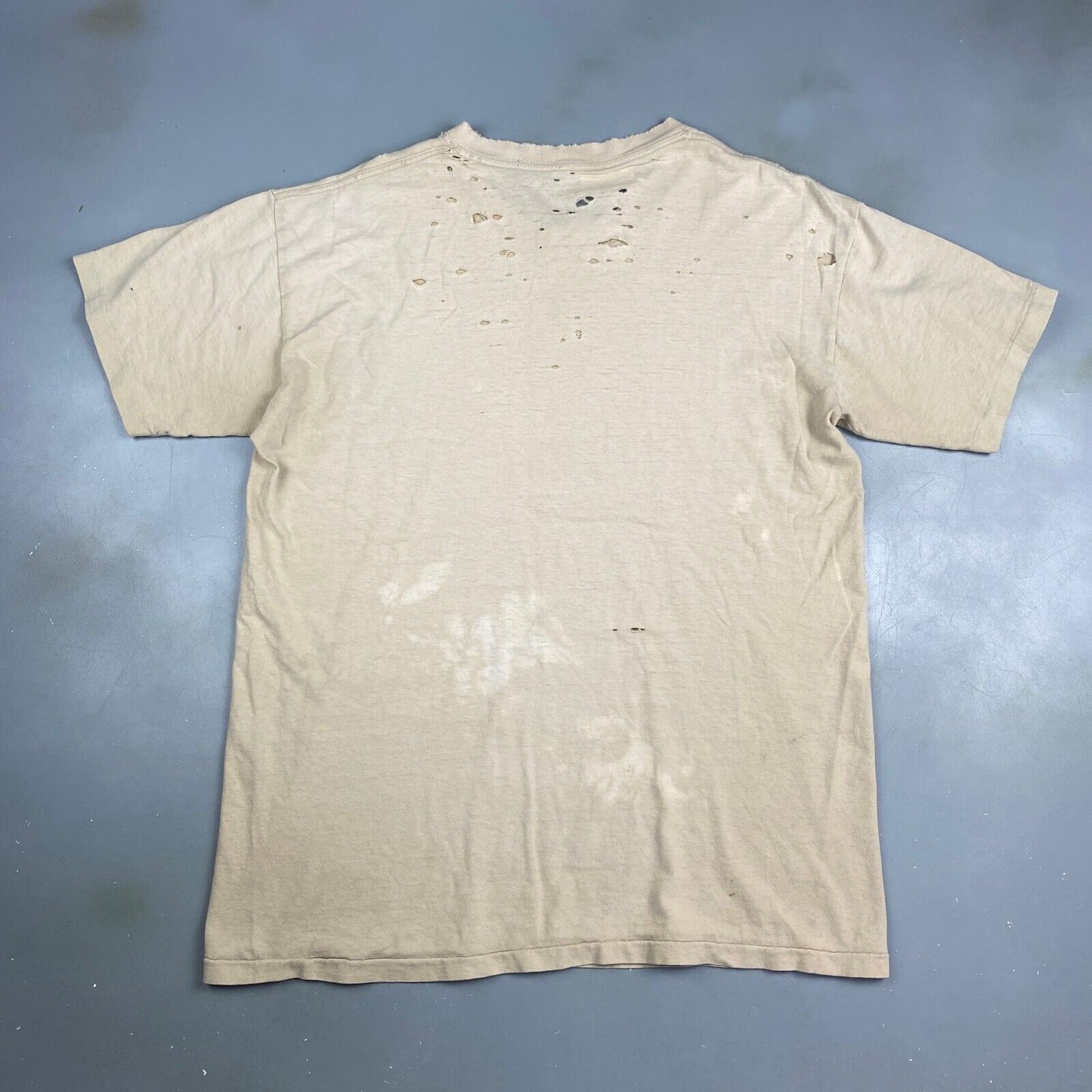 VINTAGE Whiteman AFB Jet Faded Tan Distressed T-Shirt sz Large Adult