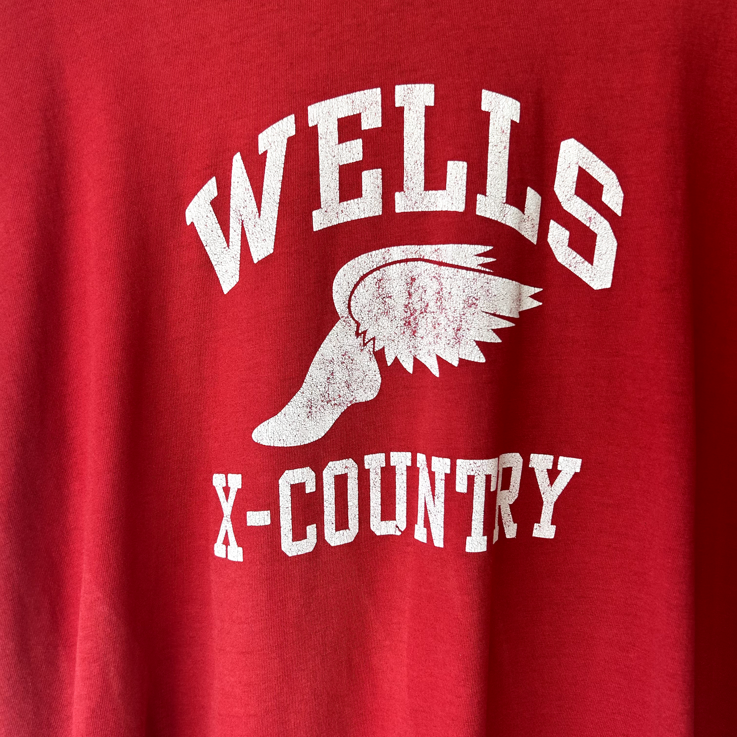 Vintage 1990s Wells X-Country Red Collegiate Graphic T-Shirt sz L Adult