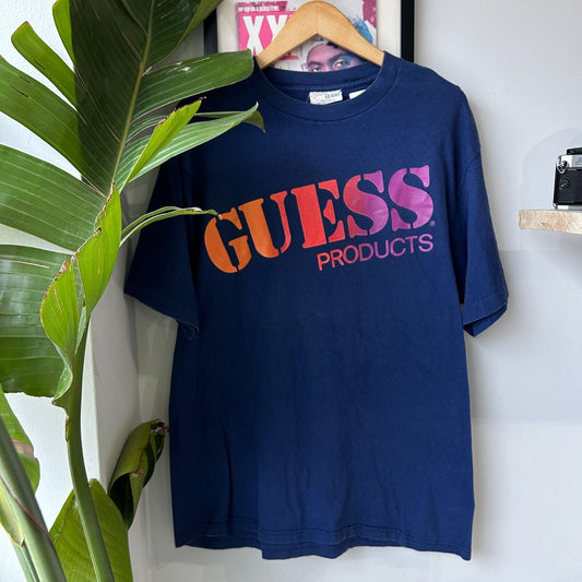 VINTAGE 90s | GUESS Big Gradient Logo T-Shirt sz M Adult